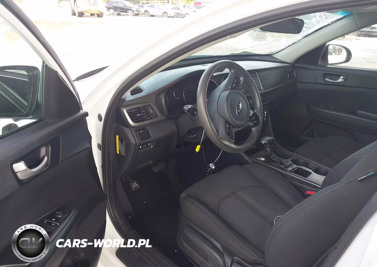 2017 Kia Optima Lx VIN:5XXGT4L30HG133631 - 5