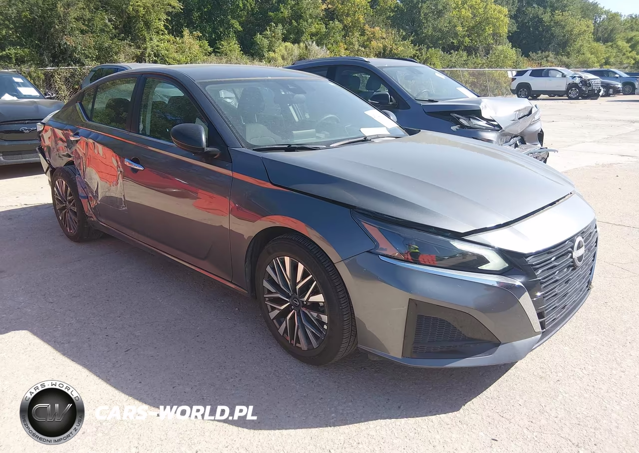 2025 Nissan Altima Sv Fwd – zdjęcie 1 z 17