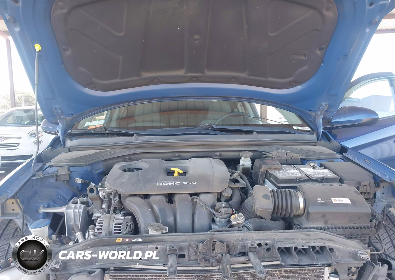2017 Hyundai Elantra Se VIN:5NPD84LFXHH073943 - 10