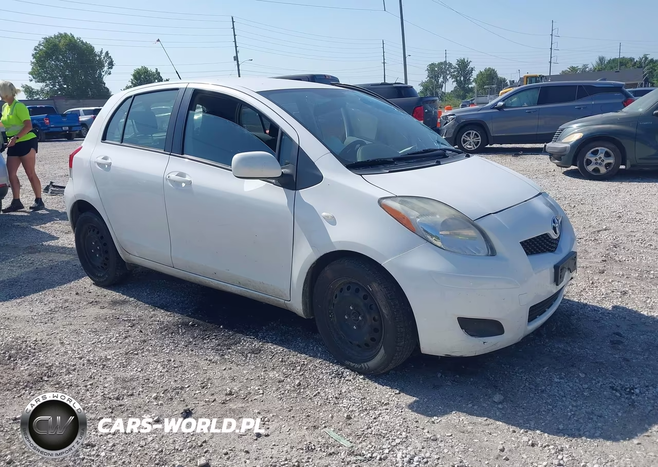 2011 Toyota Yaris – zdjęcie 1 z 16