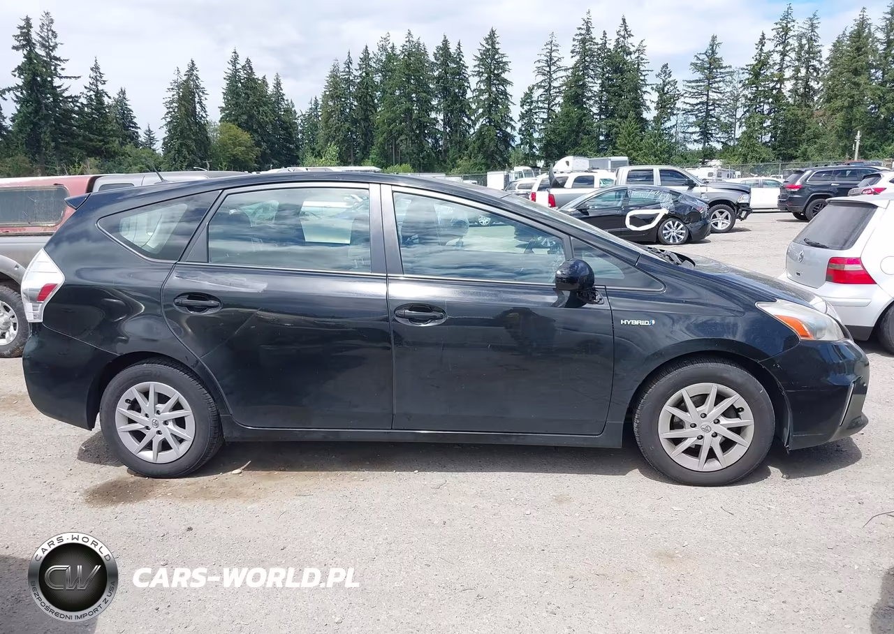 2012 Toyota Prius V Three VIN:JTDZN3EU8C3021901 - 13