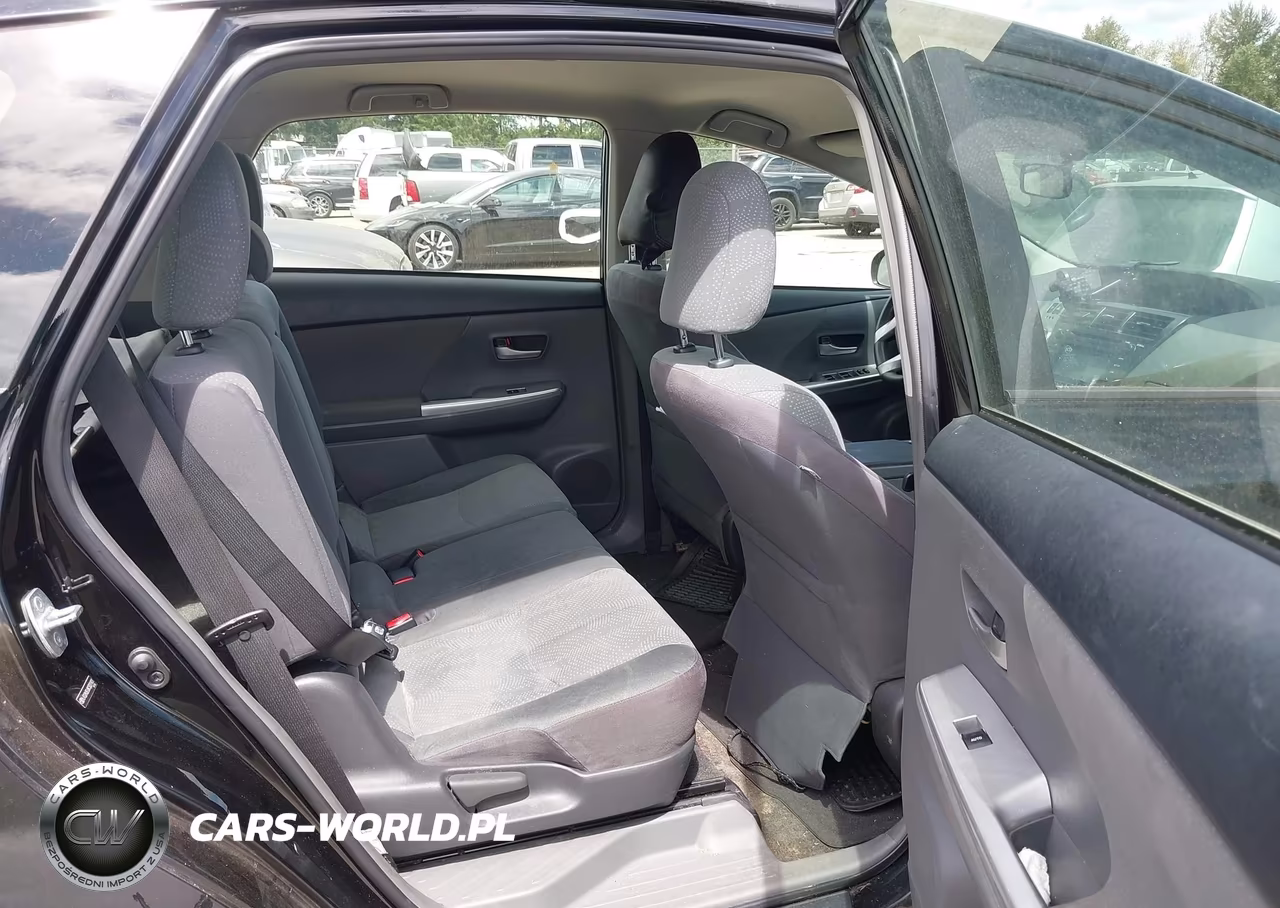 2012 Toyota Prius V Three VIN:JTDZN3EU8C3021901 - 8
