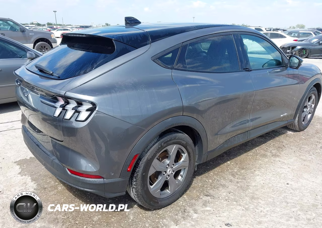 2023 Ford Mustang Mach-E Select VIN:3FMTK1RM3PMA40935 - 4