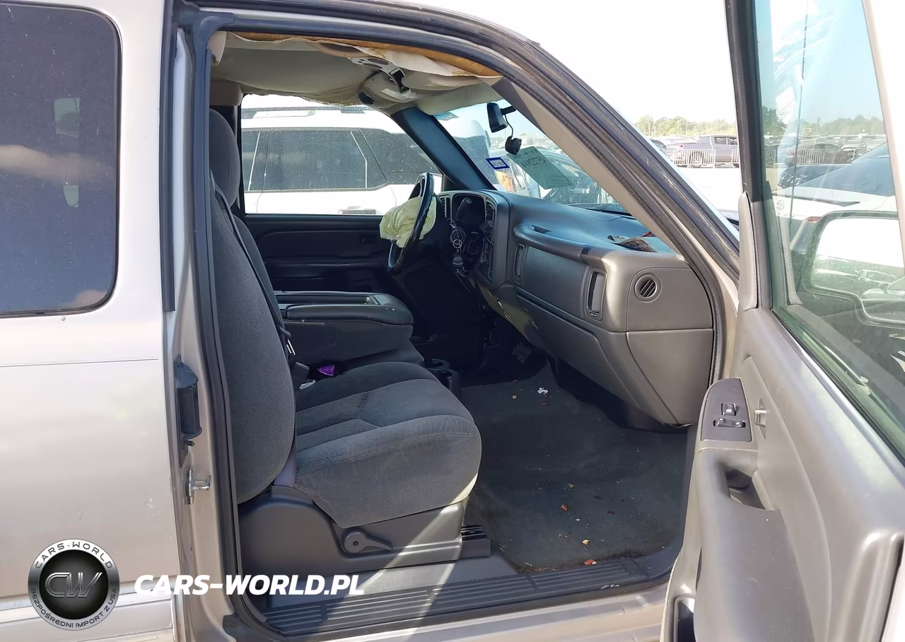 2004 Chevrolet Silverado 1500 Ls VIN:1GCEC19XX4Z328319 - 5