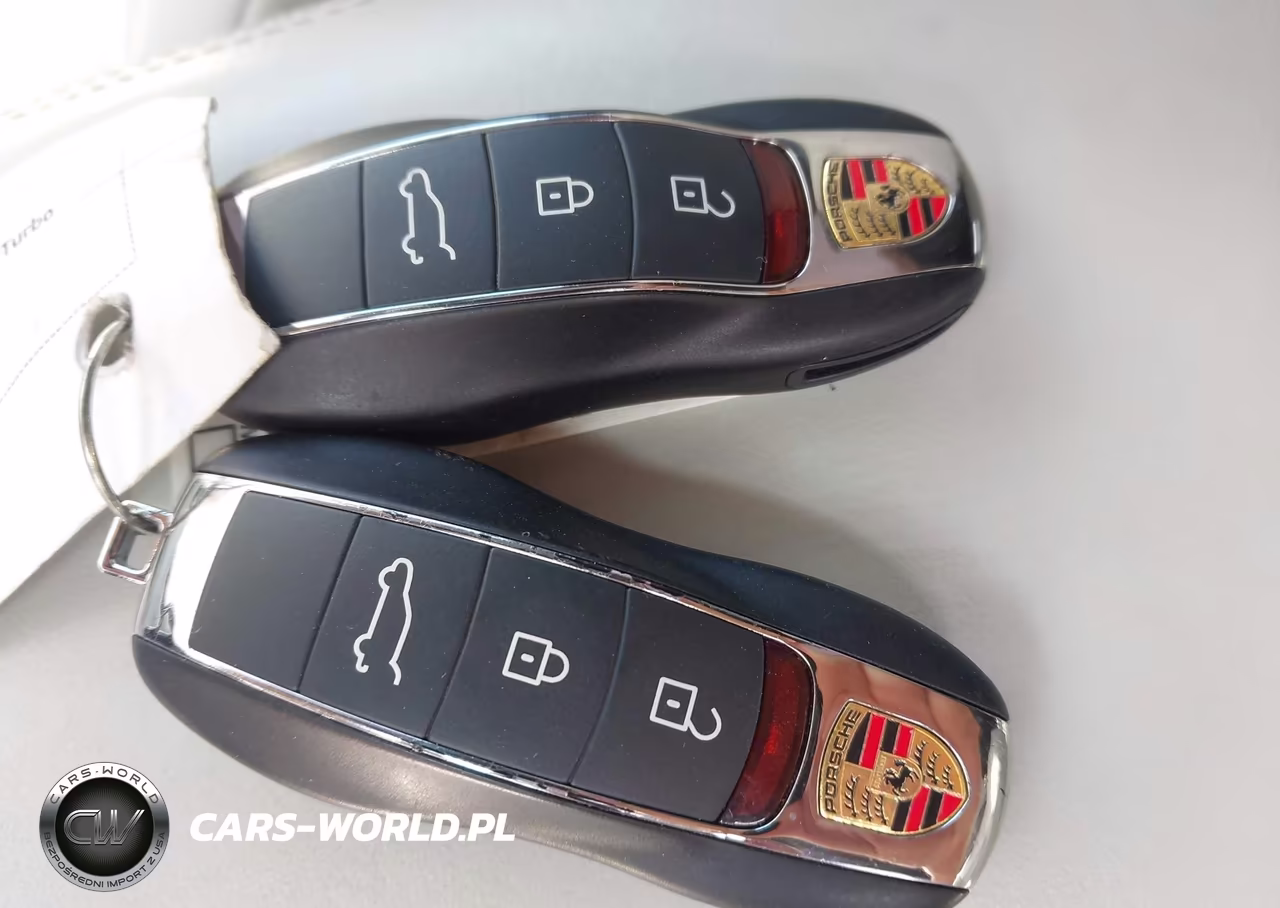 2021 Porsche Macan Turbo VIN:WP1AF2A59MLB60745 - 11