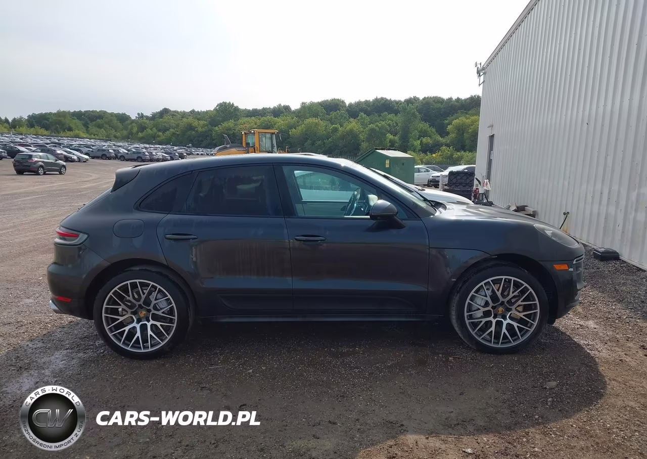 2021 Porsche Macan Turbo VIN:WP1AF2A59MLB60745 - 13