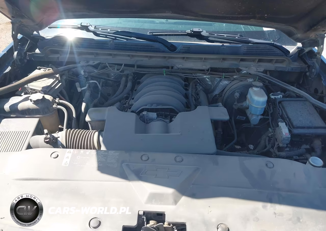 2018 Chevrolet Silverado 1500 Custom VIN:3GCPCPECXJG386635 - 10