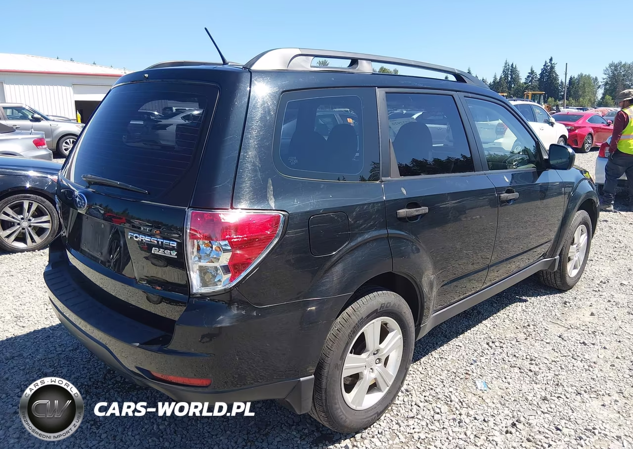 2013 Subaru Forester 2.5X VIN:JF2SHABC3DG430361 - 4
