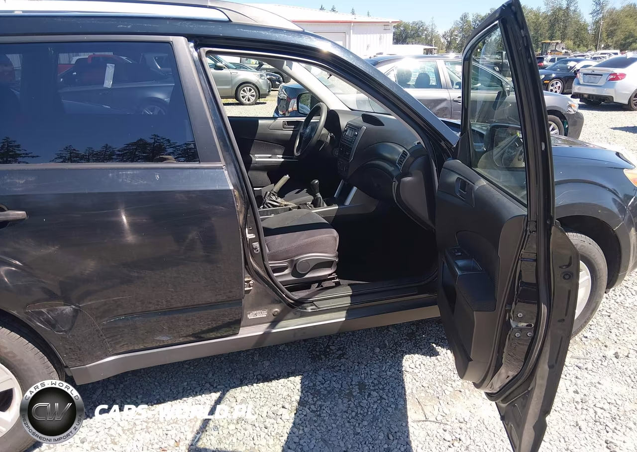2013 Subaru Forester 2.5X VIN:JF2SHABC3DG430361 - 5