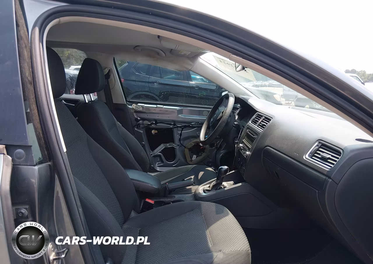 2014 Volkswagen Jetta 2.0L Tdi Value Edition VIN:3VWLL7AJ9EM322397 - 5