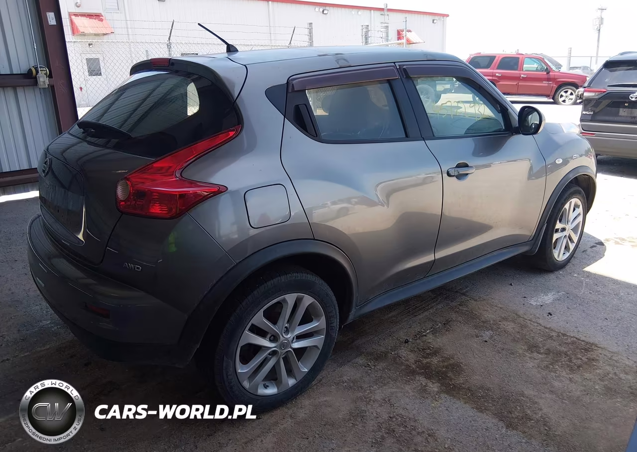 2011 Nissan Juke S VIN:JN8AF5MV8BT008133 - 4