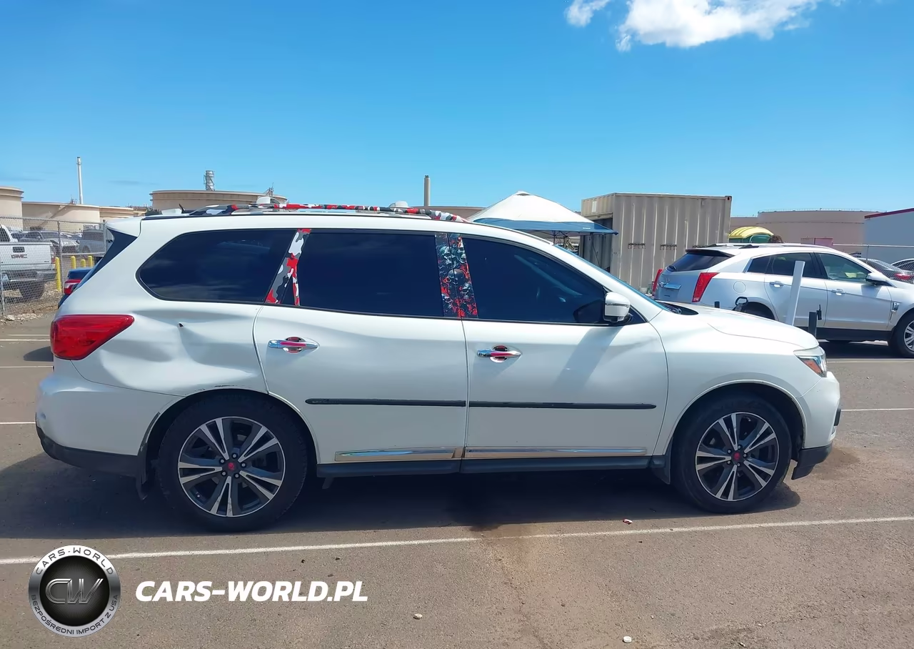 2017 Nissan Pathfinder Platinum VIN:5N1DR2MNXHC637055 - 13