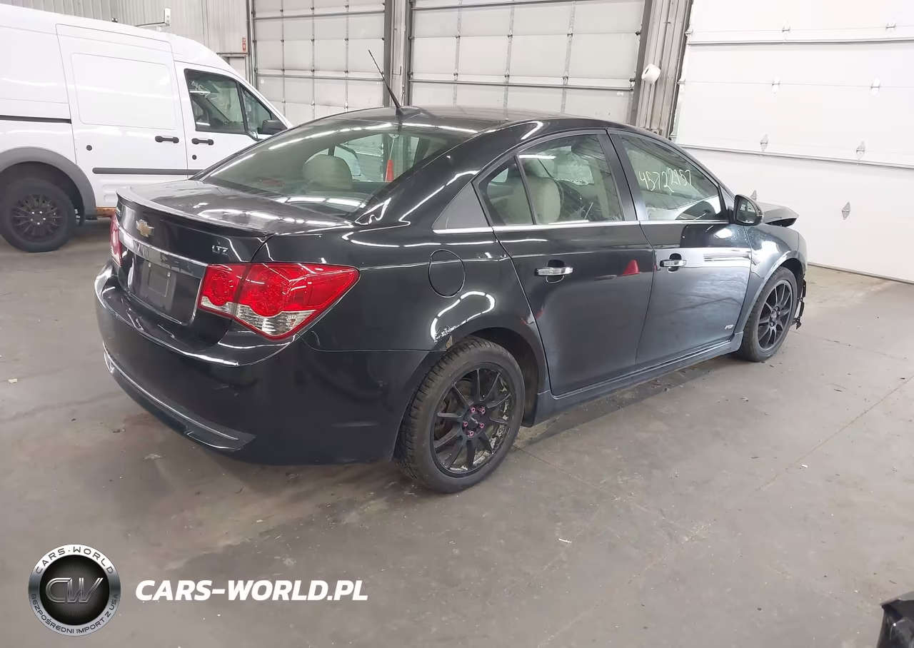 2014 Chevrolet Cruze Ltz VIN:1G1PG5SB2E7170860 - 4