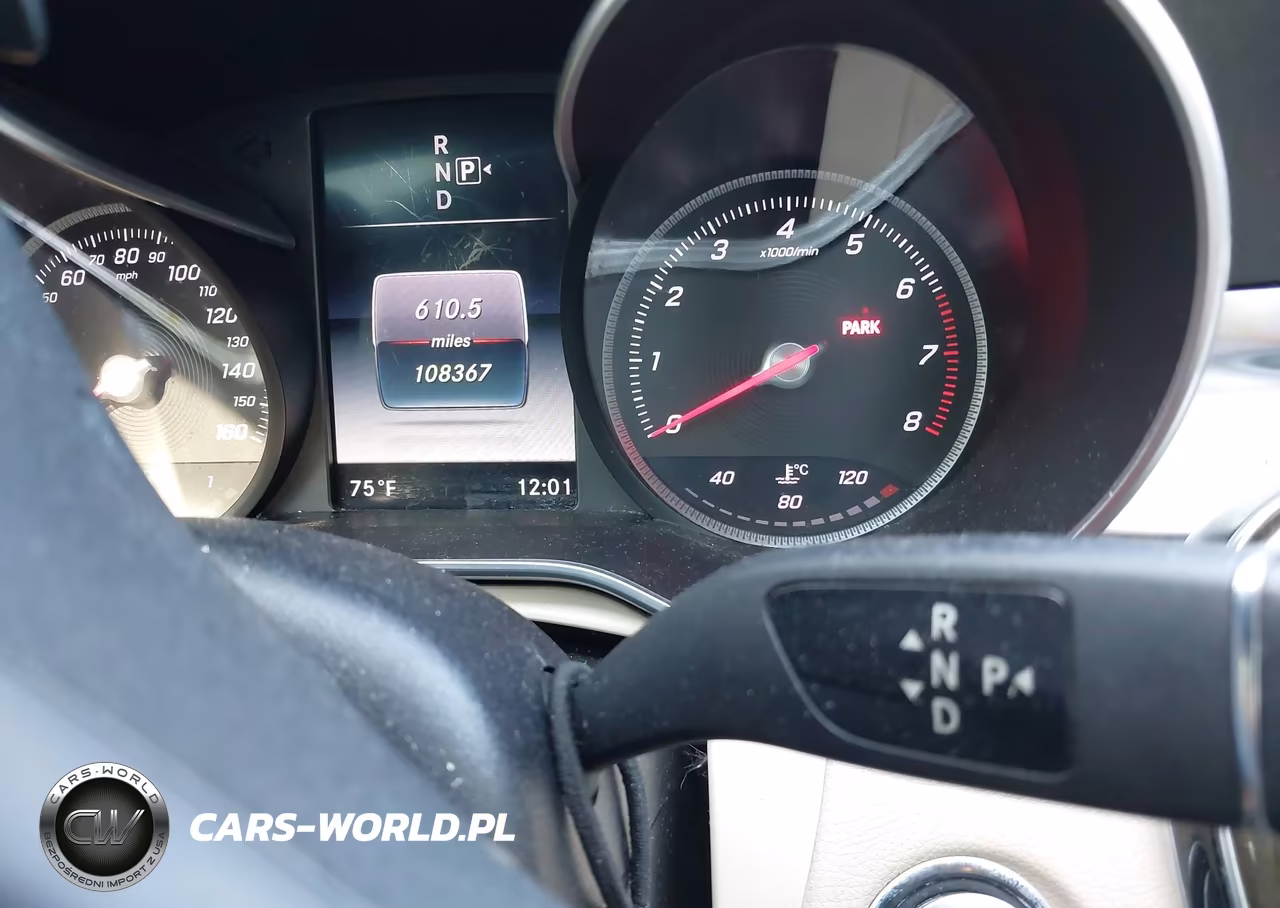 2015 Mercedes-Benz C 300 4Matic VIN:55SWF4KB3FU094558 - 14