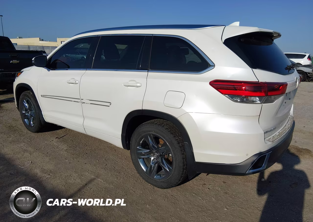 2018 Toyota Highlander Limited Platinum VIN:5TDDZRFH3JS880375 - 3