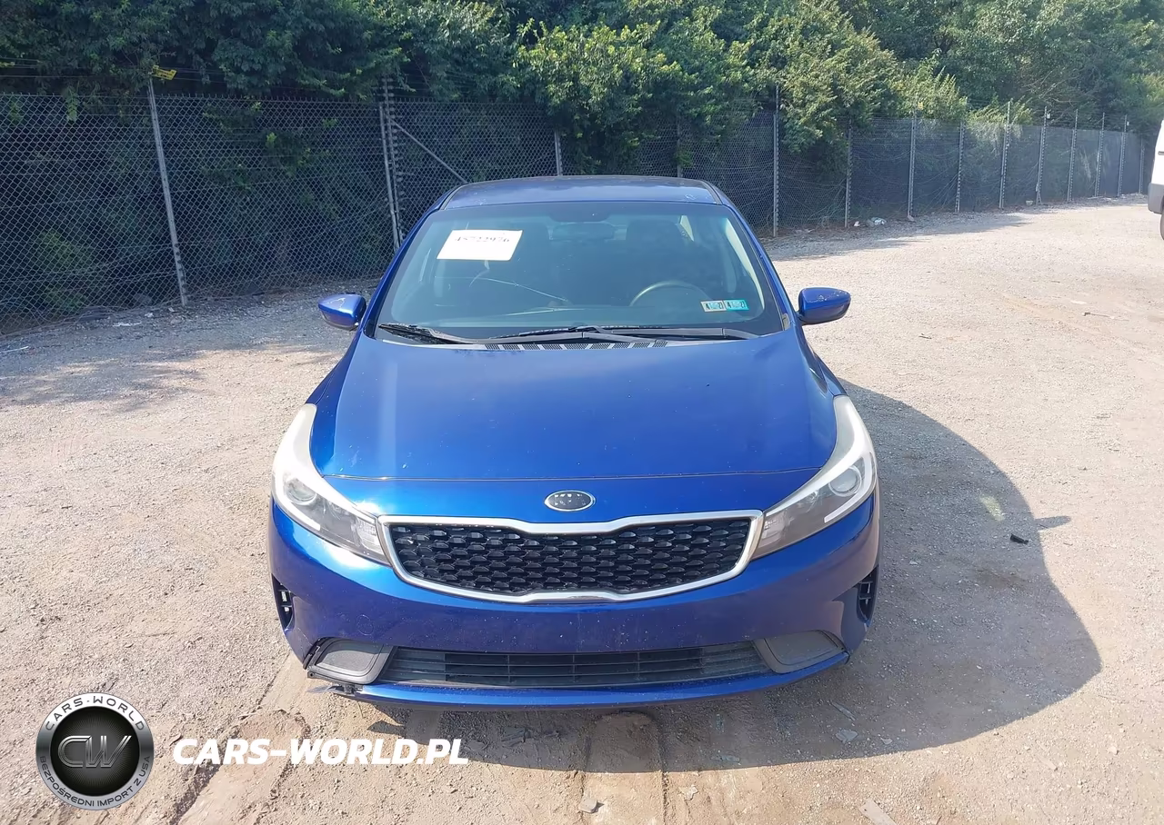 2017 Kia Forte Lx VIN:3KPFK4A76HE043557 - 6