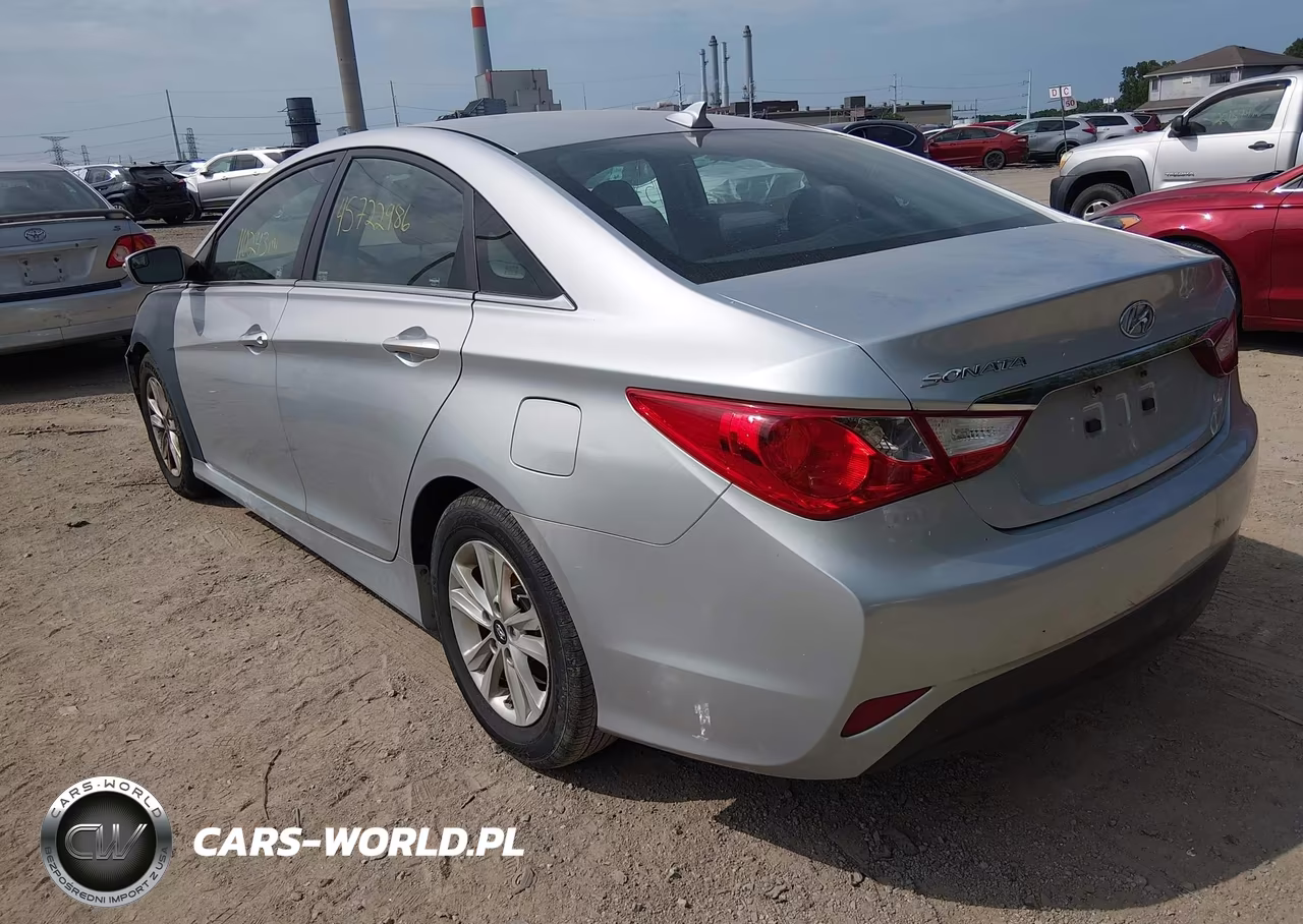 2014 Hyundai Sonata Gls VIN:5NPEB4AC8EH925944 - 3