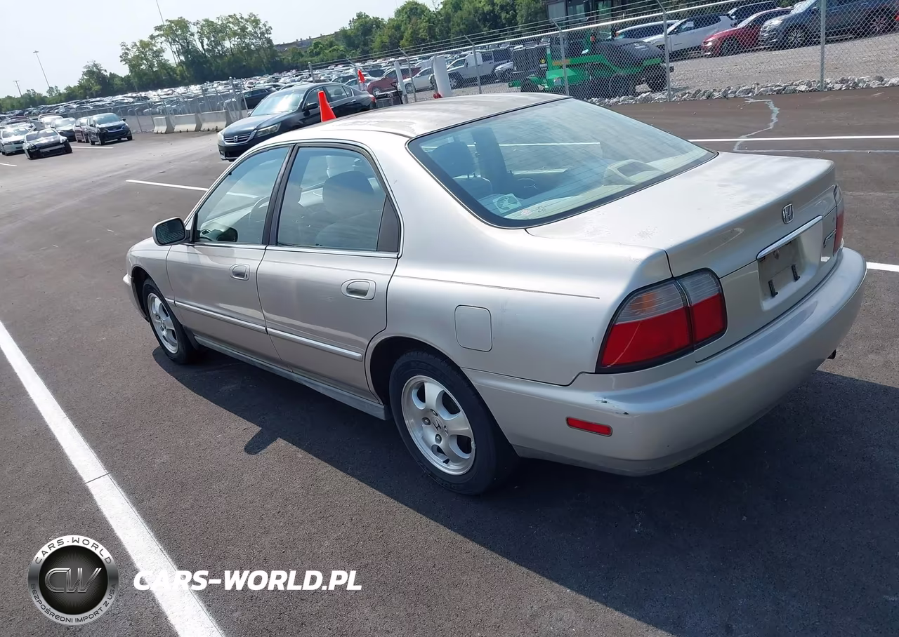 1997 Honda Accord Se VIN:1HGCD5605VA065841 - 3