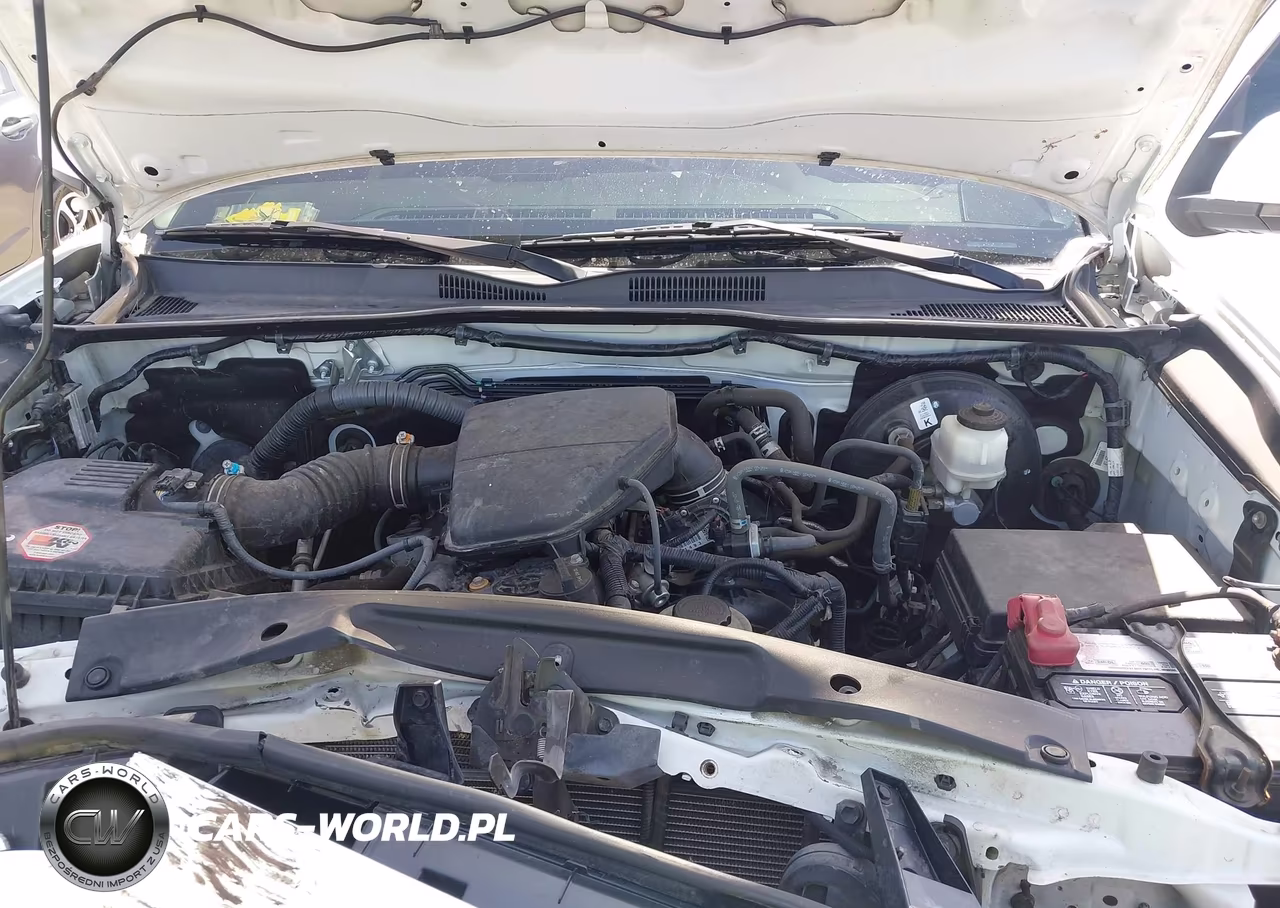 2018 Toyota Tacoma Sr5 VIN:5TFRX5GN5JX124016 - 10
