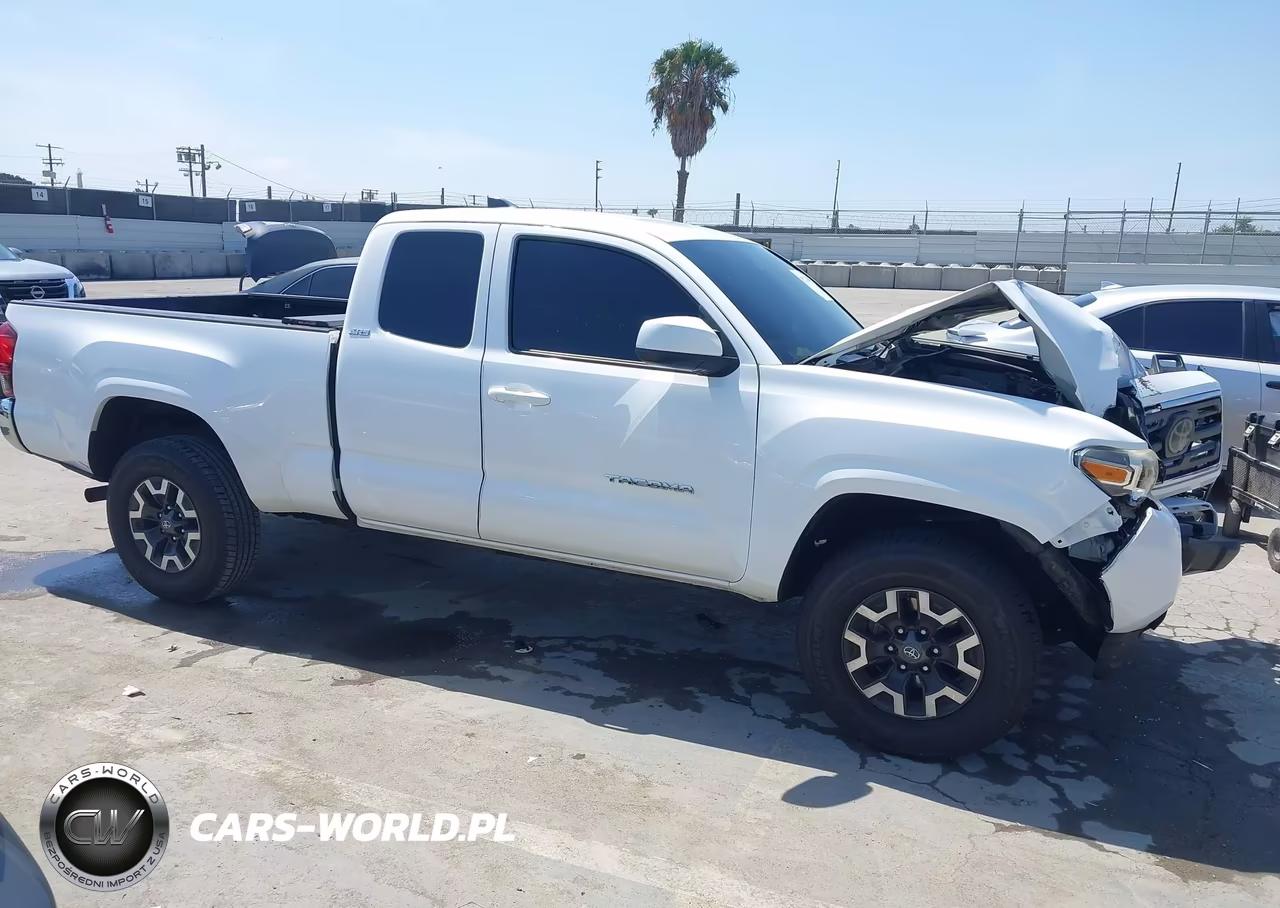 2018 Toyota Tacoma Sr5 VIN:5TFRX5GN5JX124016 - 13