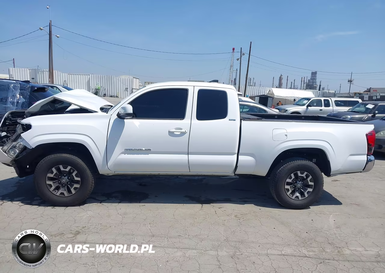 2018 Toyota Tacoma Sr5 VIN:5TFRX5GN5JX124016 - 14