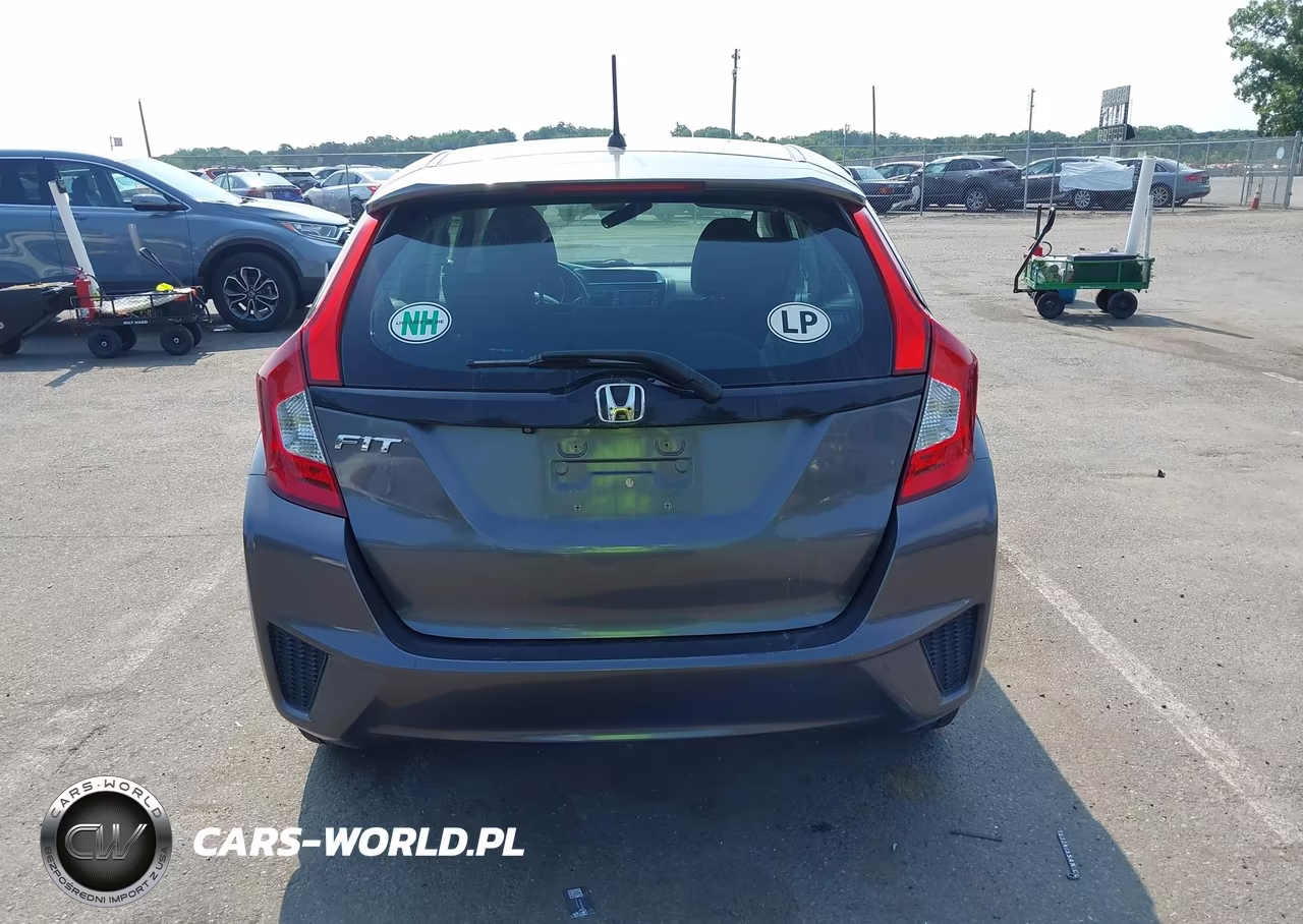 2016 Honda Fit Lx VIN:3HGGK5H51GM703055 - 16