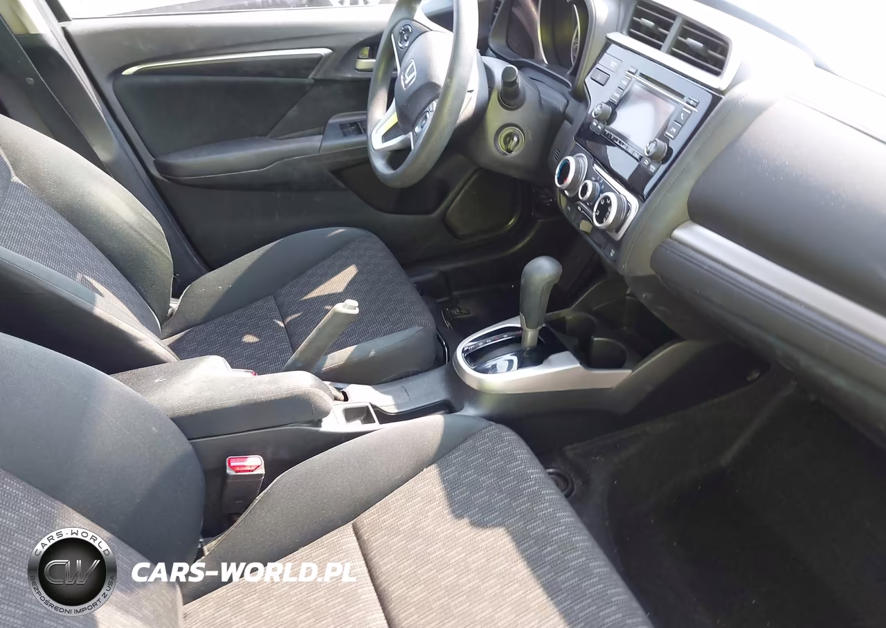 2016 Honda Fit Lx VIN:3HGGK5H51GM703055 - 5