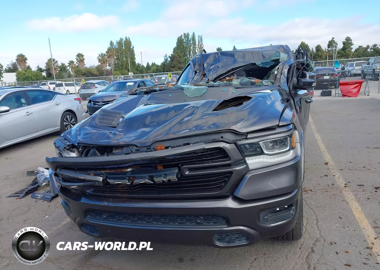 2019 Ram 1500 Laramie VIN:1C6SRFJTXKN925540 - 13