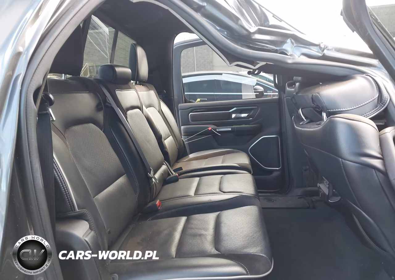 2019 Ram 1500 Laramie VIN:1C6SRFJTXKN925540 - 8