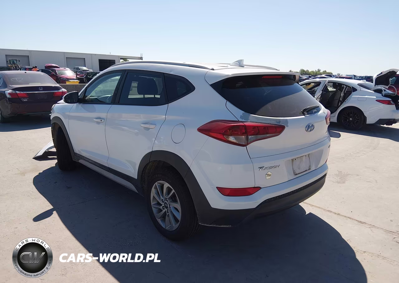 2018 Hyundai Tucson Sel VIN:KM8J3CA44JU690677 - 3
