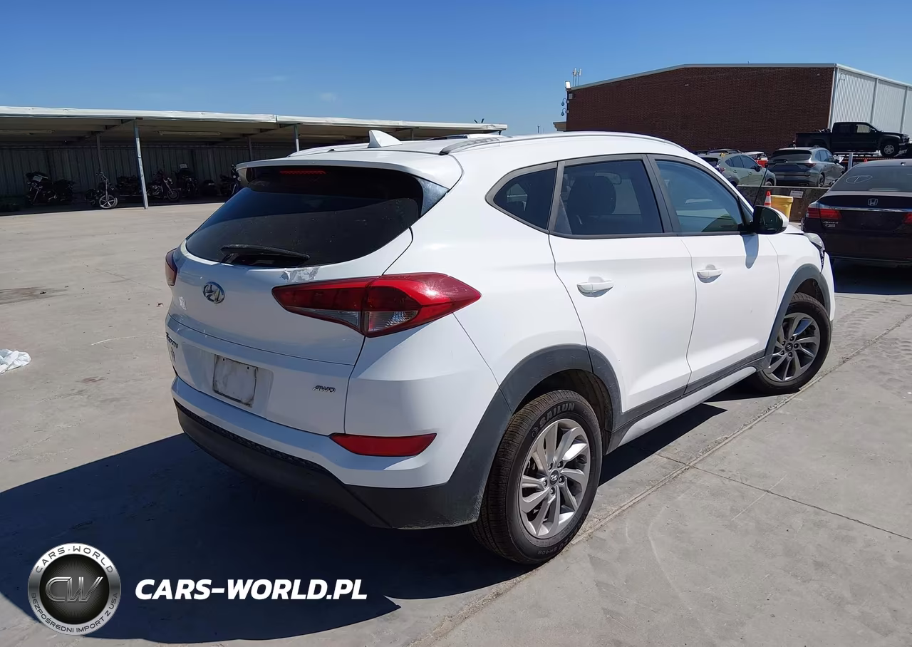 2018 Hyundai Tucson Sel VIN:KM8J3CA44JU690677 - 4
