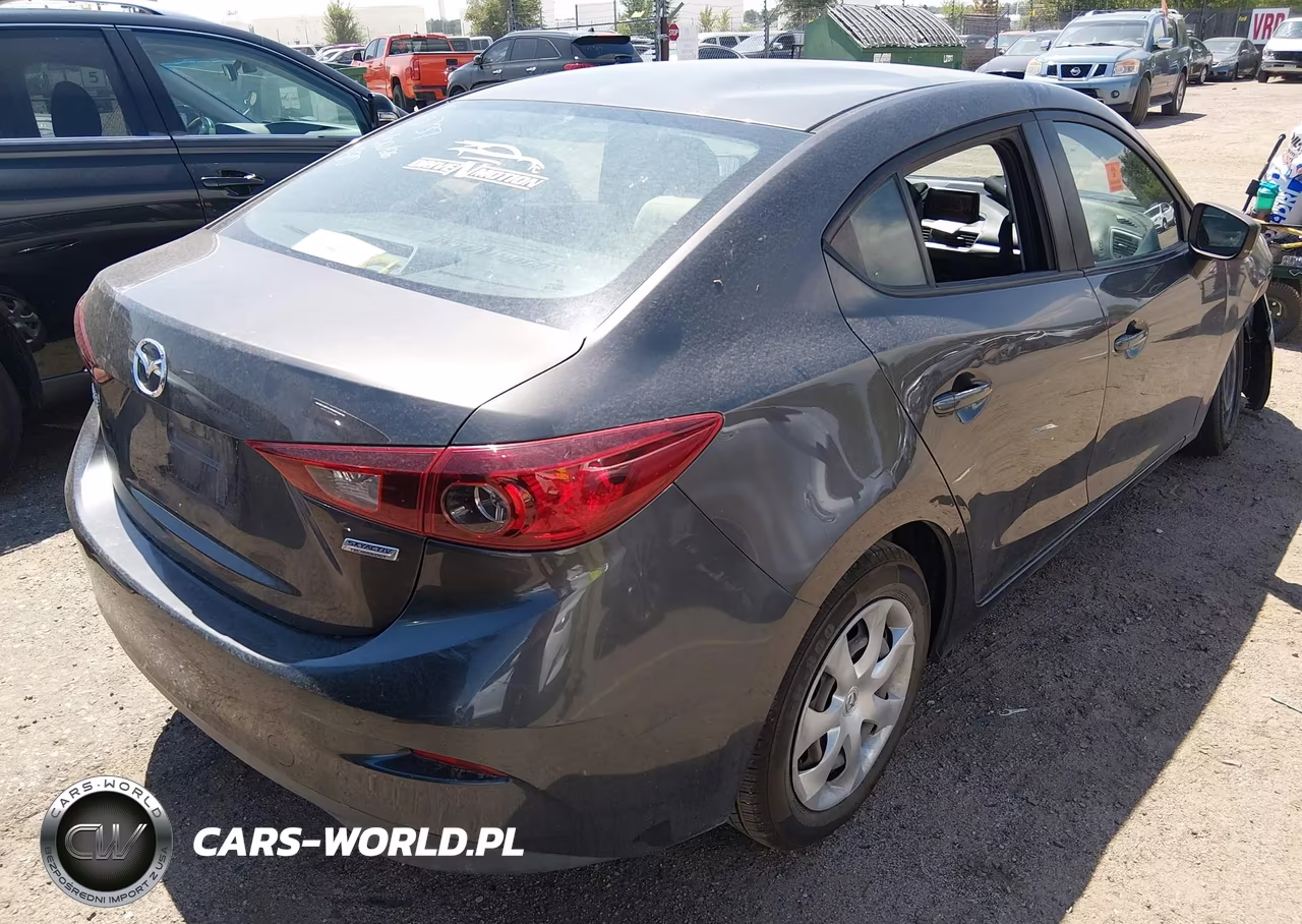 2017 Mazda Mazda3 Sport VIN:3MZBN1U75HM110166 - 4