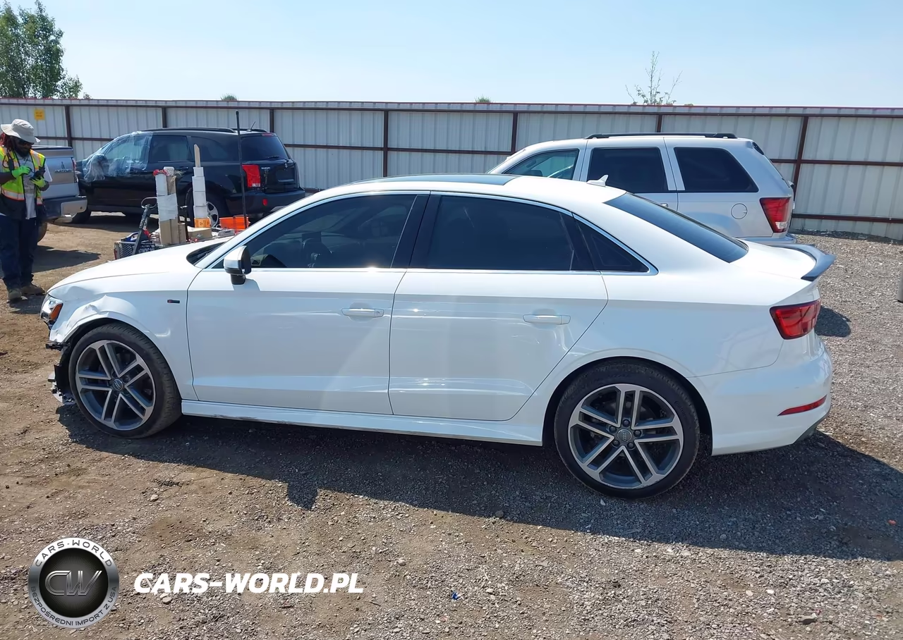 2018 Audi A3 2.0T Premium-2.0T Tech Premium VIN:WAUJ8GFF2J1002634 - 15