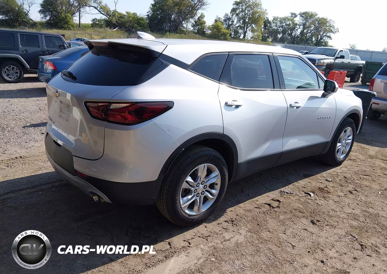 2021 Chevrolet Blazer Awd 2Lt VIN:3GNKBHR44MS546586 - 4