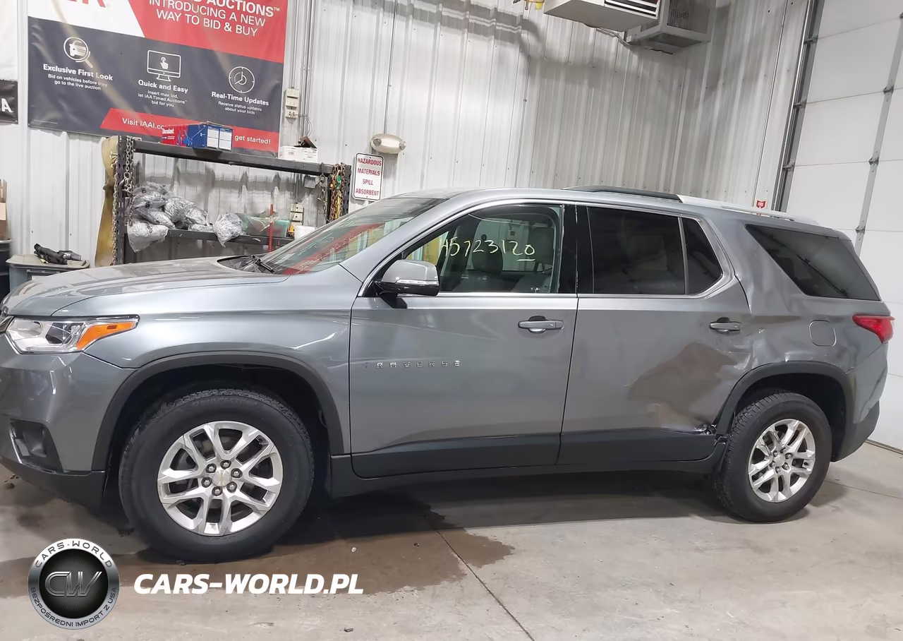 2018 Chevrolet Traverse Lt VIN:1GNEVGKW1JJ205069 - 14
