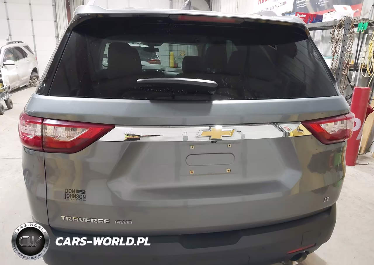 2018 Chevrolet Traverse Lt VIN:1GNEVGKW1JJ205069 - 16