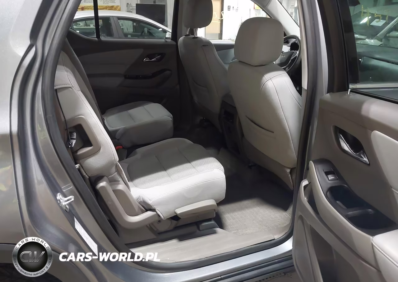2018 Chevrolet Traverse Lt VIN:1GNEVGKW1JJ205069 - 8