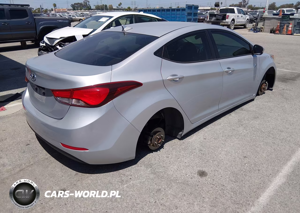 2015 Hyundai Elantra Se VIN:KMHDH4AE3FU389452 - 4