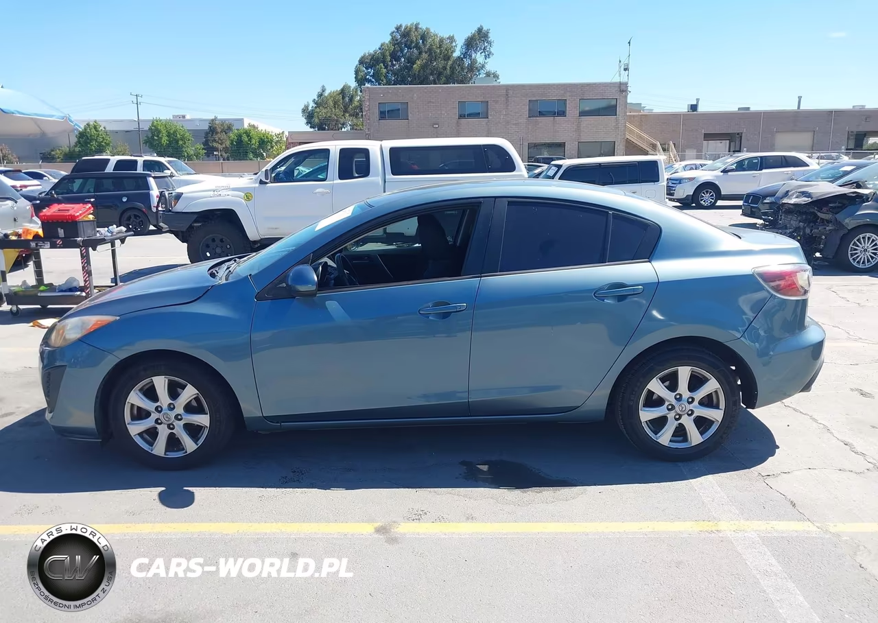 2011 Mazda Mazda3 I Touring VIN:JM1BL1VGXB1429462 - 15