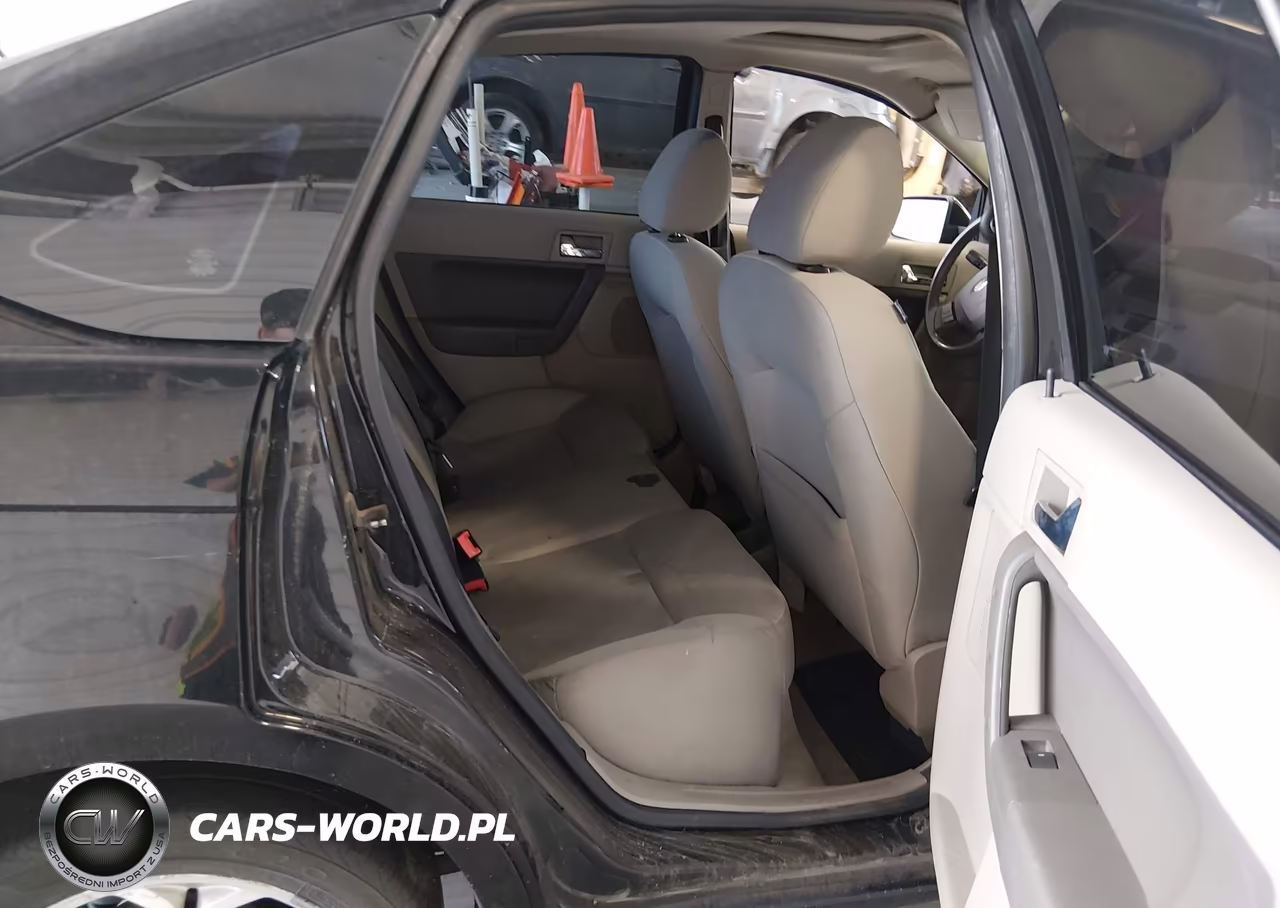 2008 Ford Focus Se-Ses VIN:1FAHP35N08W106791 - 8