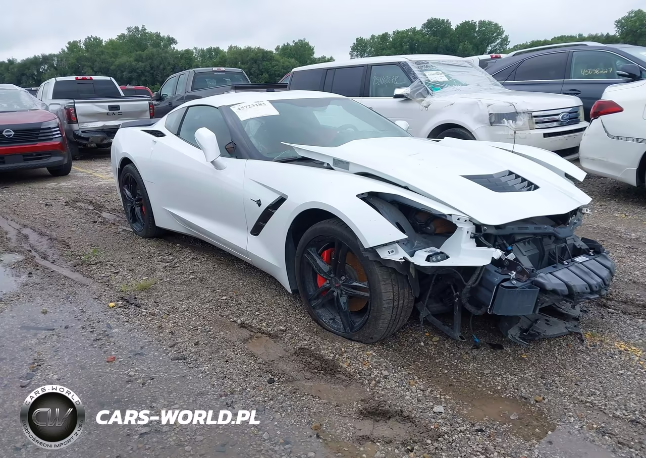 2016 Chevrolet Corvette Stingray VIN:1G1YB2D71G5101070 - 1
