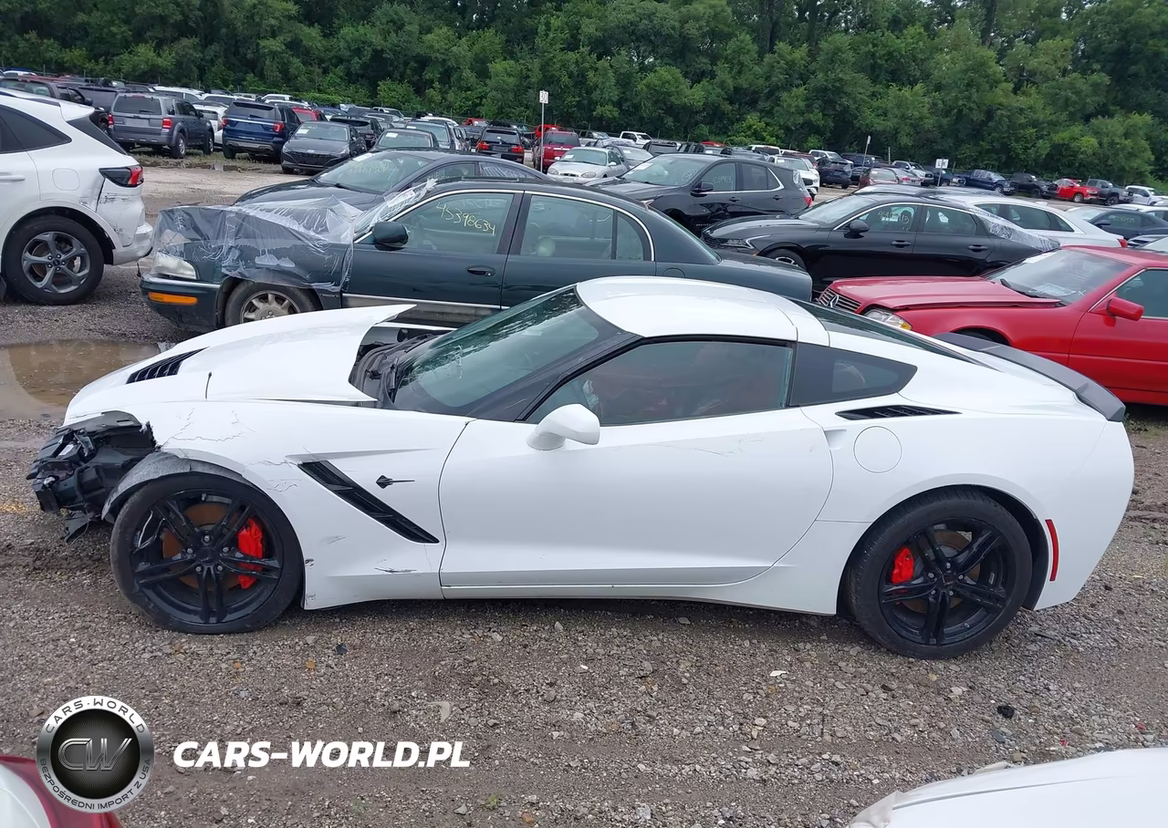 2016 Chevrolet Corvette Stingray VIN:1G1YB2D71G5101070 - 15