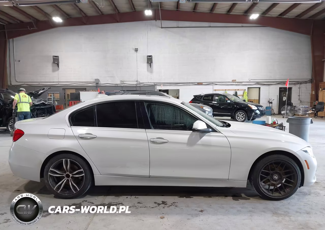 2017 BMW 330I xDrive VIN:WBA8D9G53HNU60181 - 14