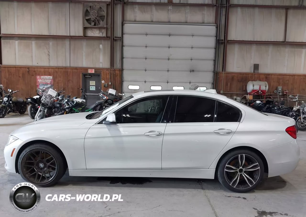 2017 BMW 330I xDrive VIN:WBA8D9G53HNU60181 - 15