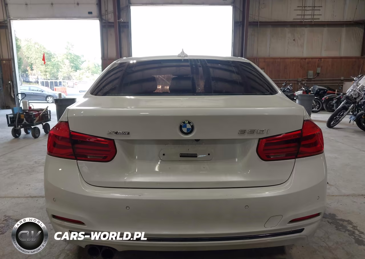 2017 BMW 330I xDrive VIN:WBA8D9G53HNU60181 - 17