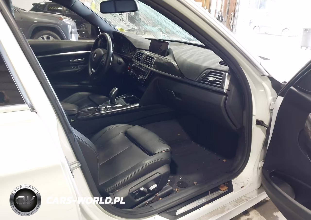 2017 BMW 330I xDrive VIN:WBA8D9G53HNU60181 - 5