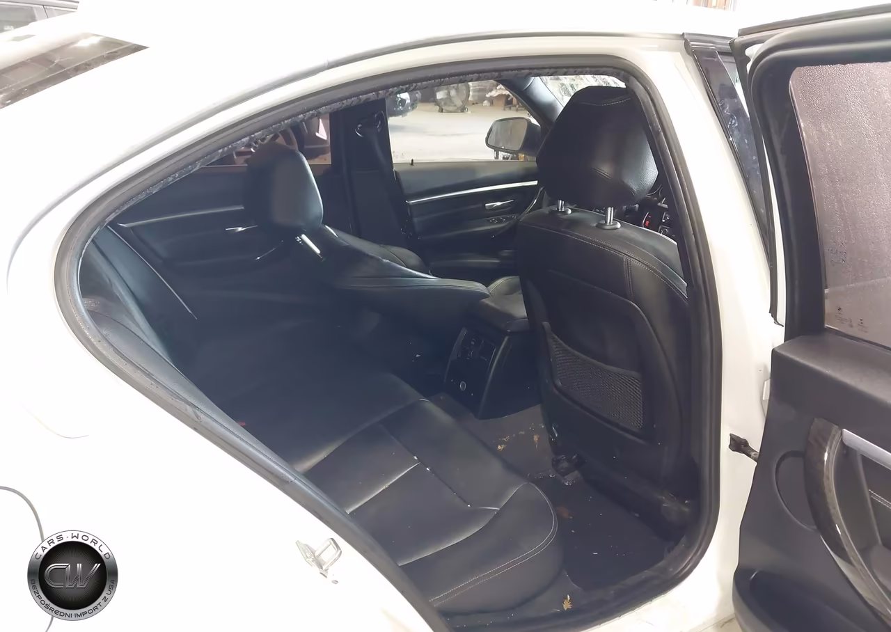 2017 BMW 330I xDrive VIN:WBA8D9G53HNU60181 - 8
