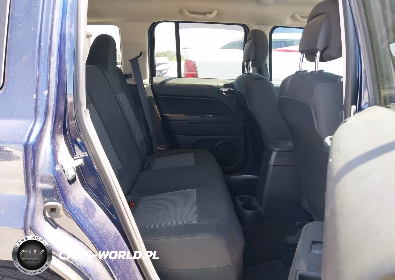 2016 Jeep Patriot Sport VIN:1C4NJPBB9GD536765 - 8