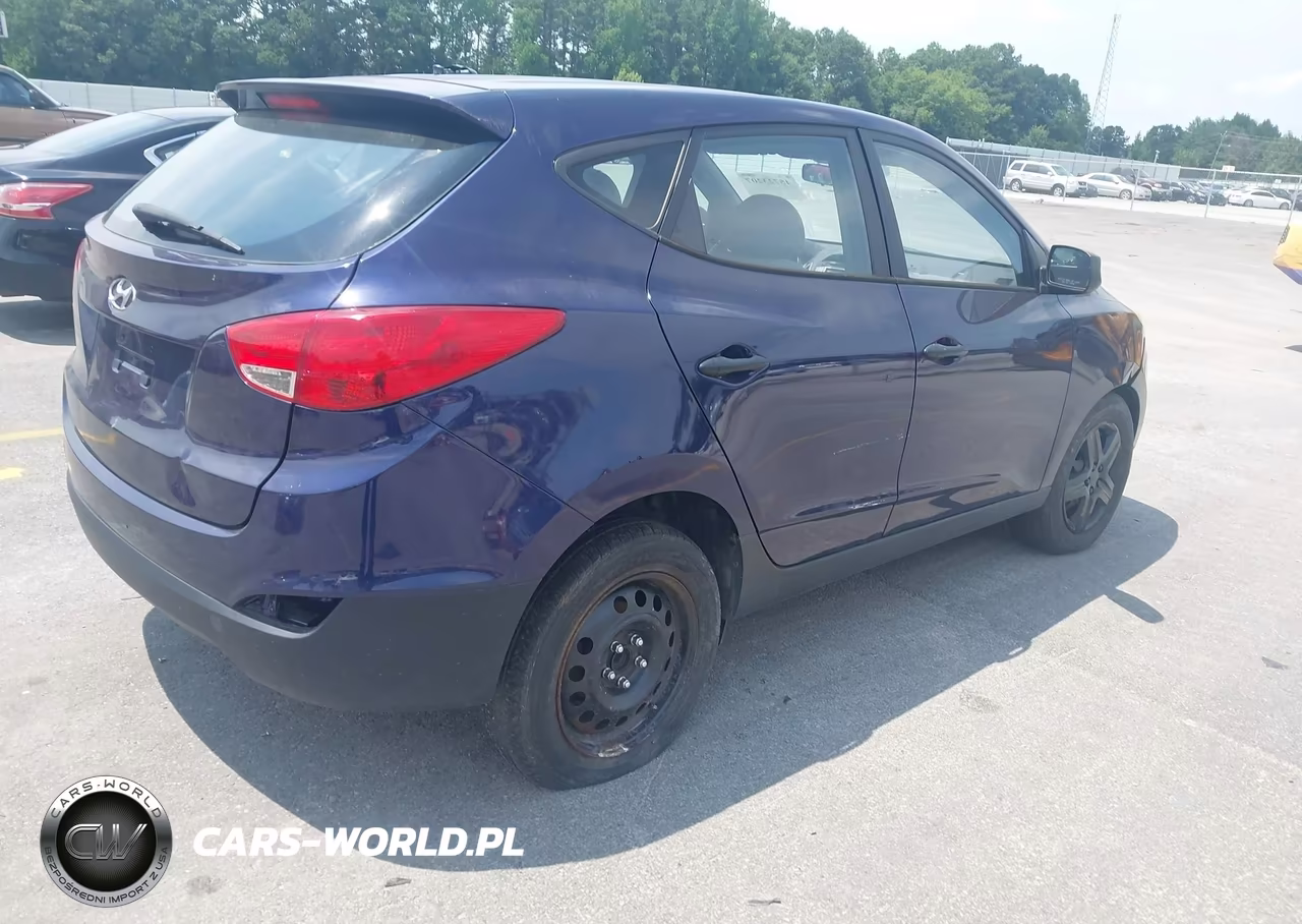 2010 Hyundai Tucson Gls VIN:KM8JT3AC4AU041324 - 4