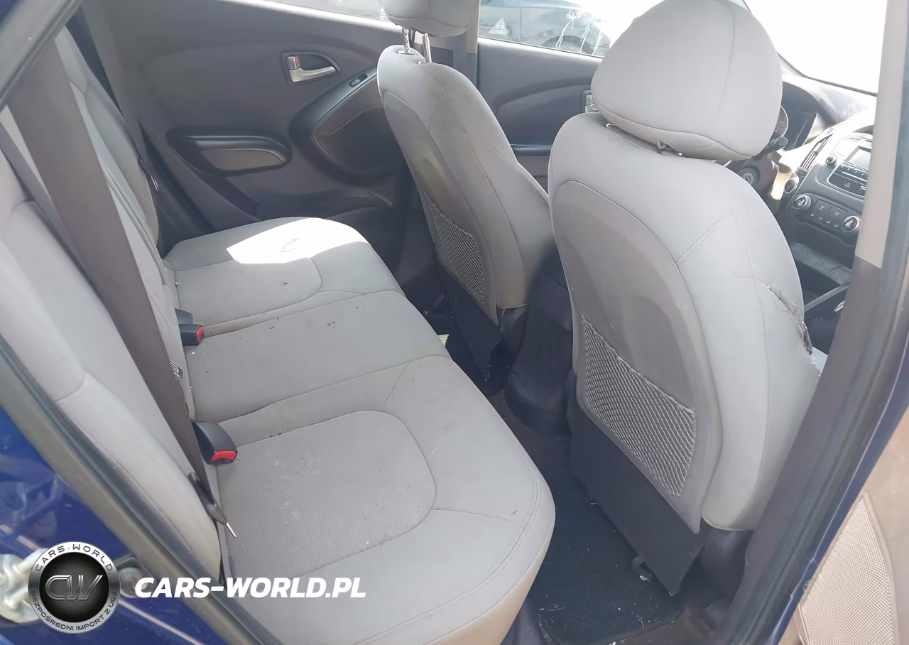 2010 Hyundai Tucson Gls VIN:KM8JT3AC4AU041324 - 8